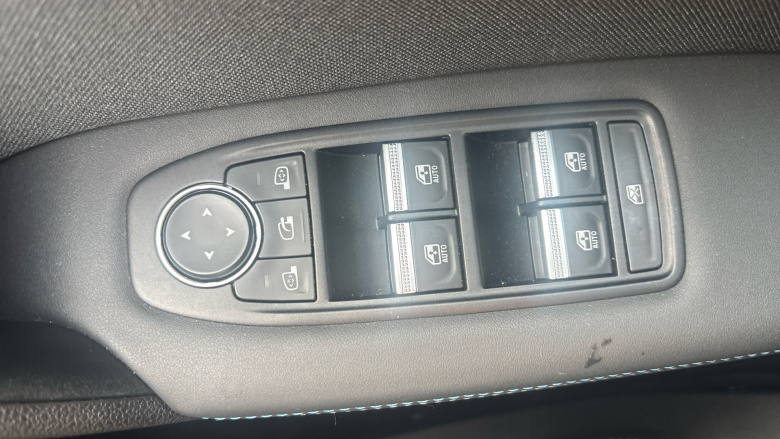 Renault Symbioz 1.6 E-Tech FHEV 145 Techno Esprit Alpine 5dr Auto Hybrid Estate